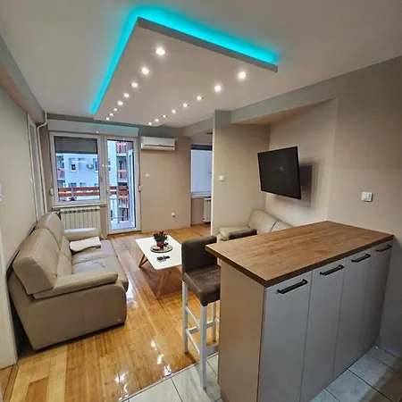 Apartment Centar Lux *
