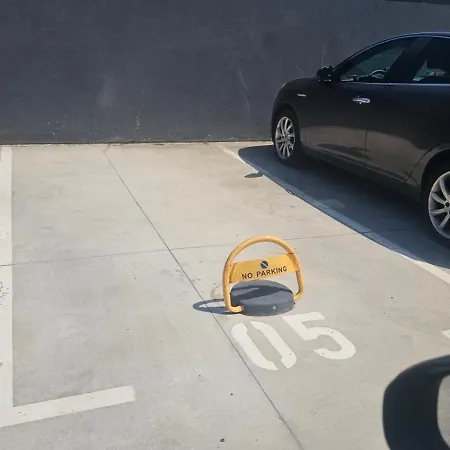 Lejlighed Centar Lux - Free Private Parking, 10-min Walk Downtown